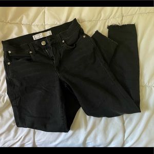 AYR The Chiller in Eclipse Black 26 26